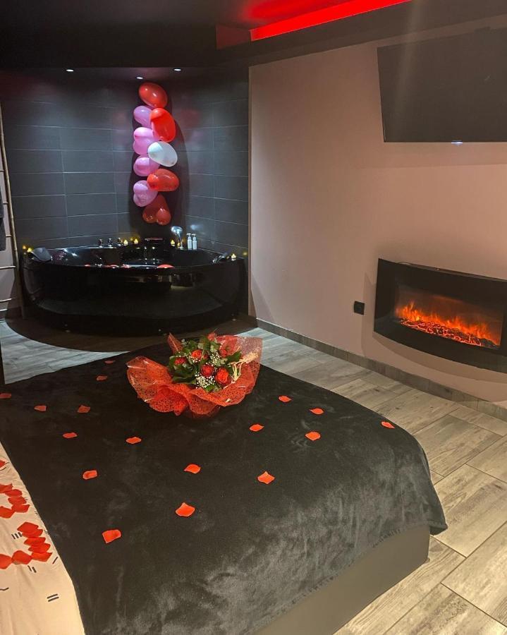 Mine D'Amour Wallers Zewnętrze zdjęcie